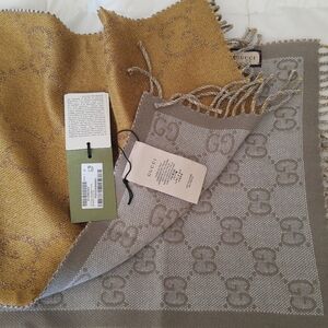 Nwt. Gucci long wool 2 Color reversible WOOL scarf/ wrap